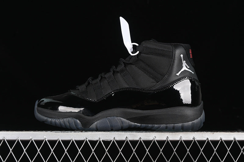 Air Jordan 11 Retro "Black"