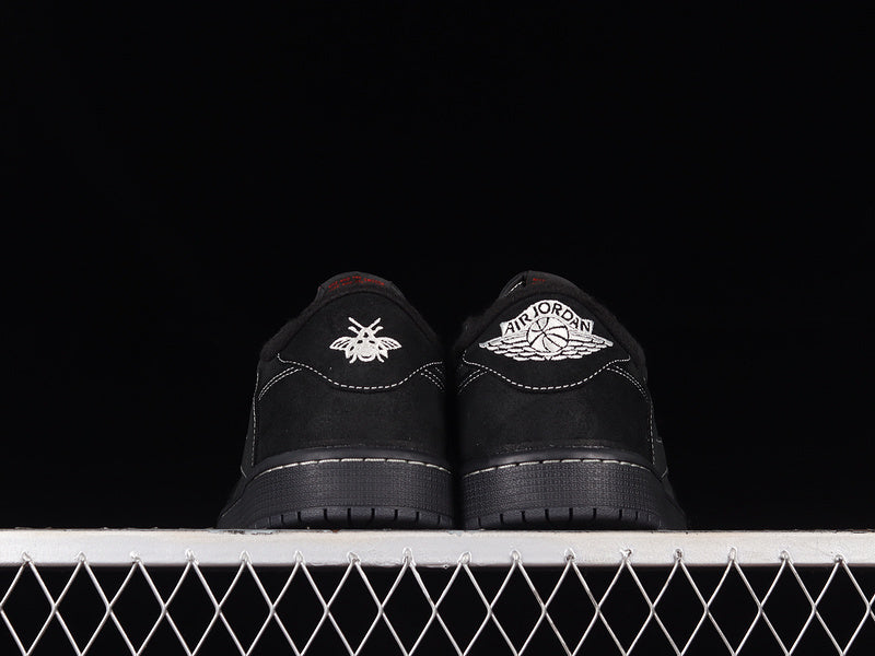 Air Jordan 1 Retro Low OG X Travis Scott "Black Phantom"