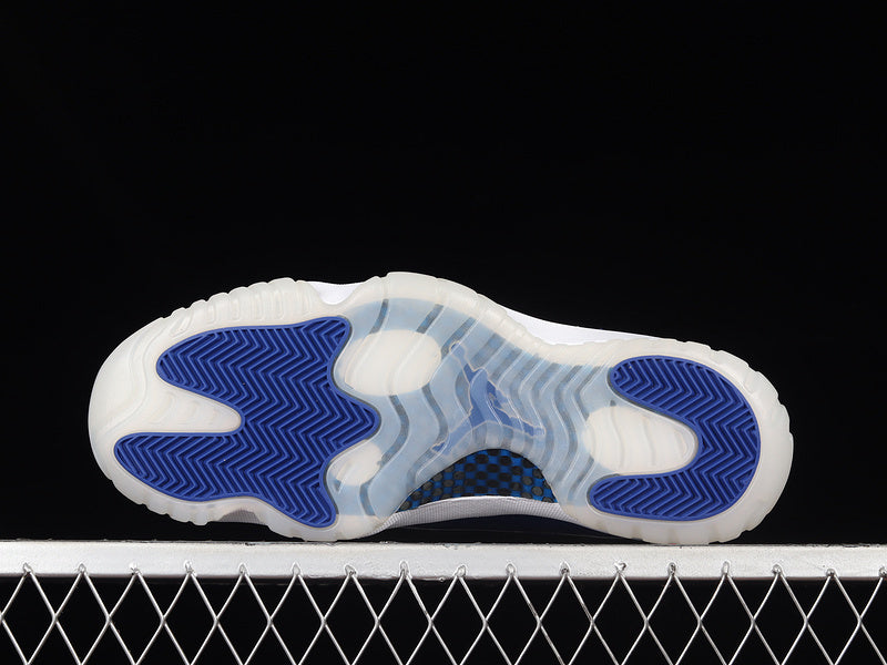 Air Jordan 11 Retro "Royal Midnight Navy"