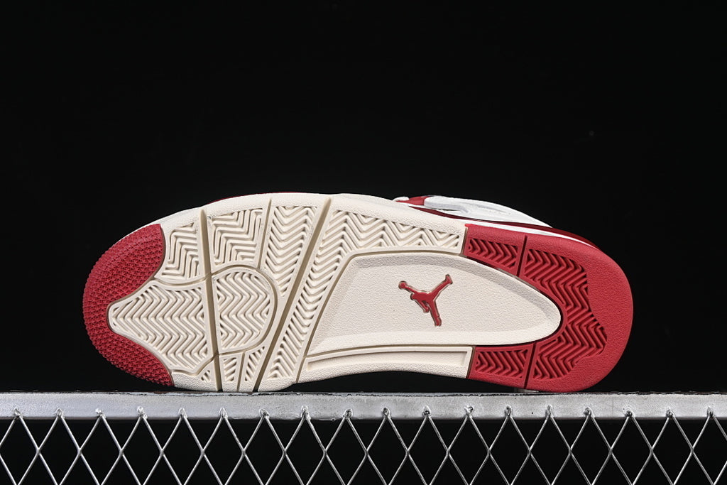 Air Jordan 4 Retro "Valentine's Day"