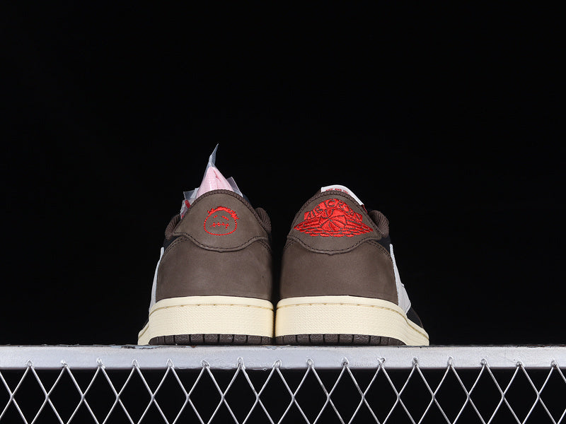 Air Jordan 1 Retro Low OG X Travis Scott "Mocha"