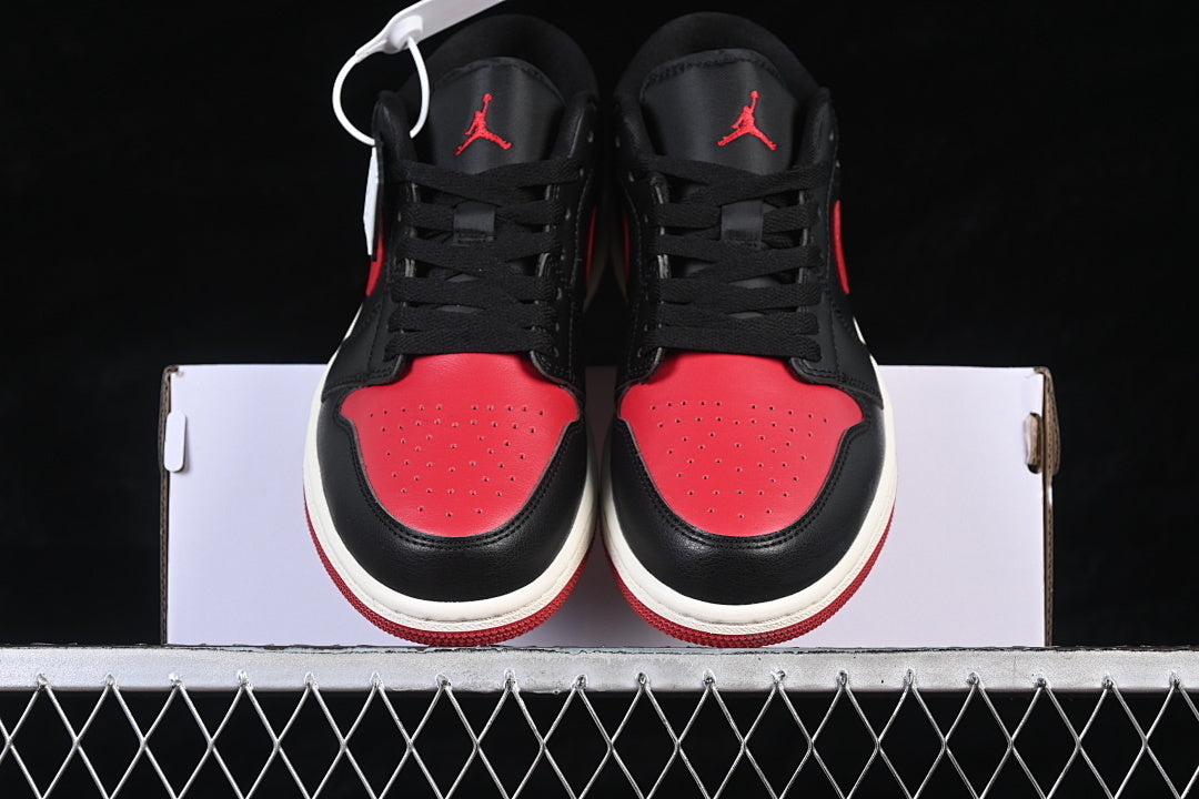 Air Jordan 1 Retro Low "Bred"