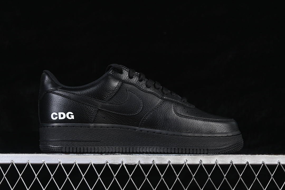 Nike Air Force 1 X Comme Des Garçons "All Black"