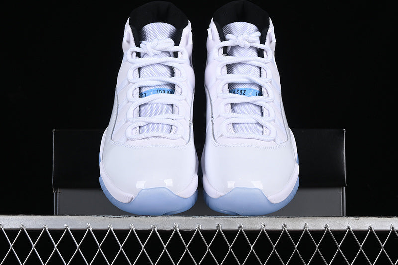 Air Jordan 11 Retro "Legent Blue"
