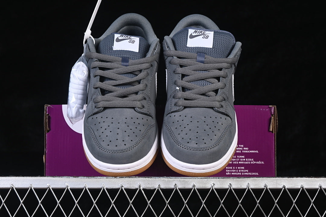 Nike SB Dunk Low "Wolf Gray"