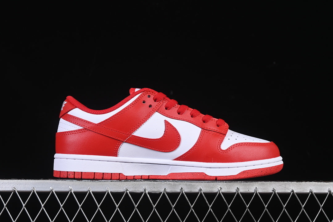 Nike SB Dunk Low "Red White"