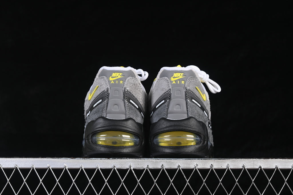 Nike Air Max 95 x UNDEFEATED "Geo Shanghai"