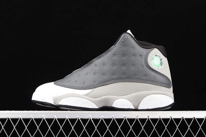 Air Jordan 13 Retro "Atmosphere Grey
