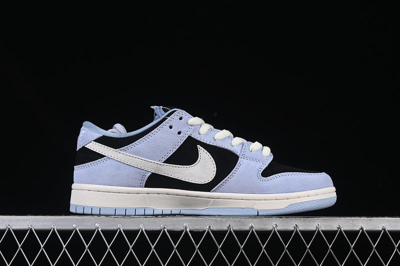 Nike SB Dunk Low "Aluminum"