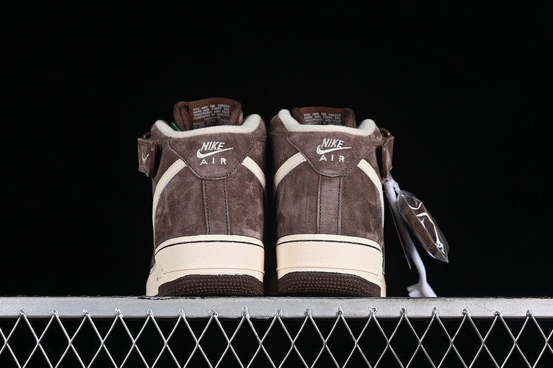 Nike Air Force 1 Mid "Chocolate/Cream"