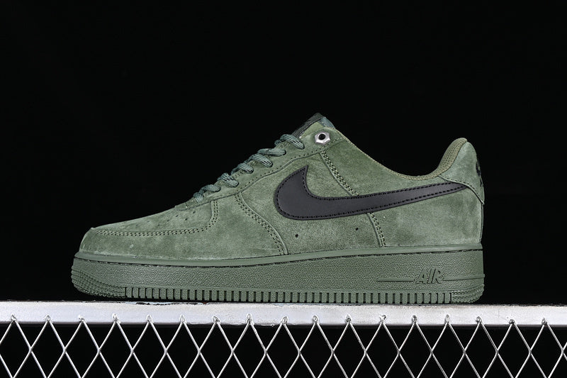 Nike Air Force 1 "Gamuza Olives"