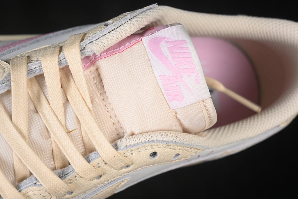 Air Jordan 1 Retro Low OG X Travis Scott "Muslin/Shy PinK"