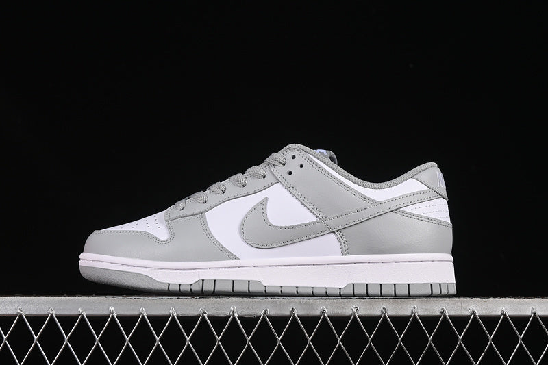 Nike SB Dunk Low "White/Grey"