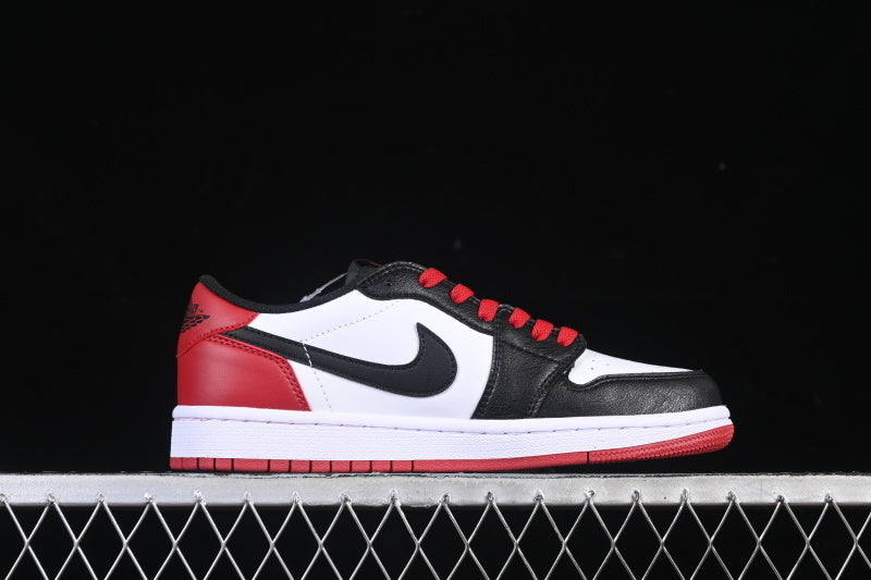 Air Jordan 1 Retro Low  "Black Toe"