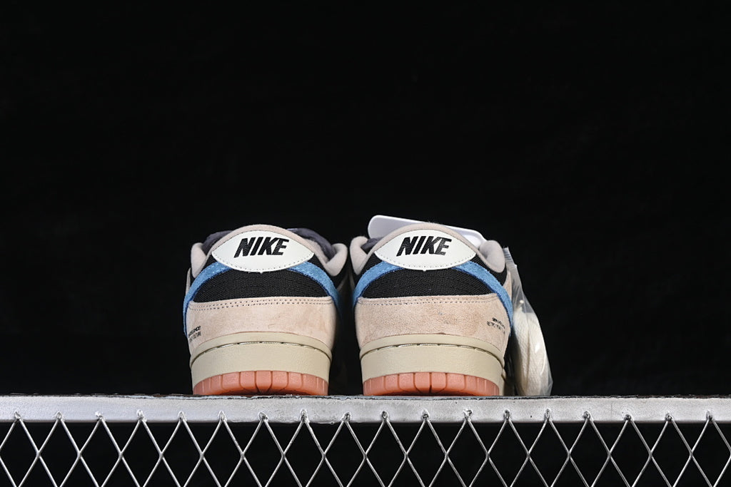 Nike SB Dunk Low "Reinaissance"
