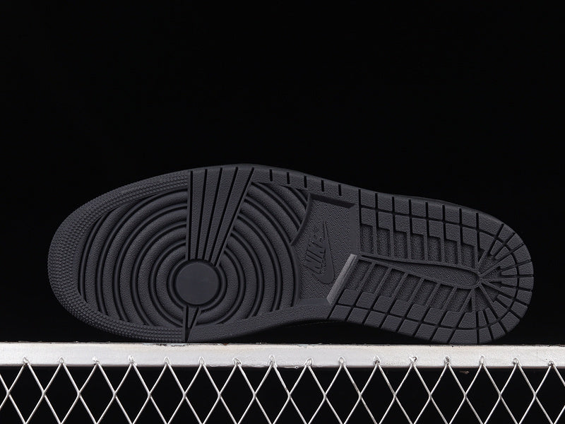 Air Jordan 1 Retro Low OG X Travis Scott "Black Phantom"