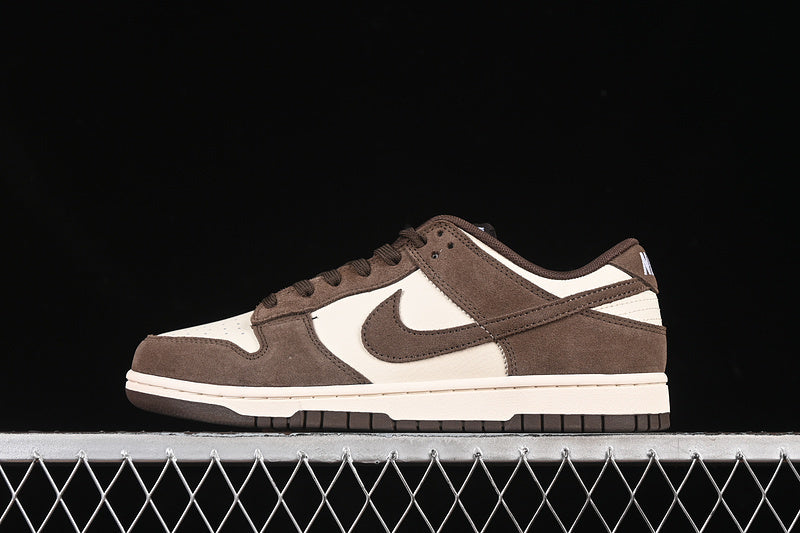 Nike SB Dunk Low "Pale Ivory Baroque Brown"