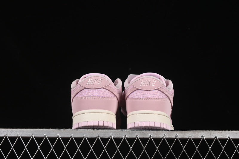 Nike SB Dunk Low "Regal Pin"