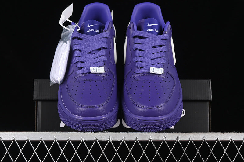 Air Force 1 Low SP AMBUSH "Sky Purple/White"