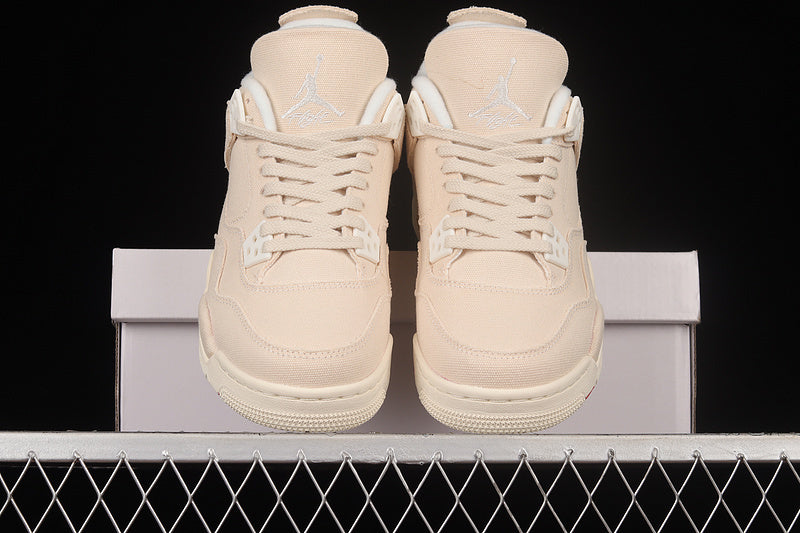 Air Jordan 4 Retro "Blank Canvas"