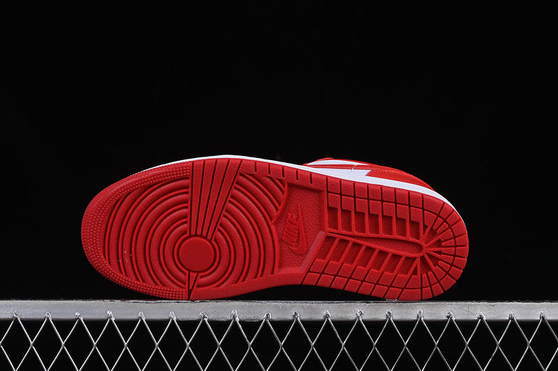 Air Jordan 1 Retro Low "Gym Red"