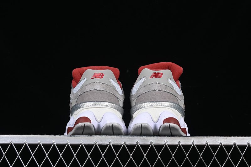 NB 9060 "Boston College"