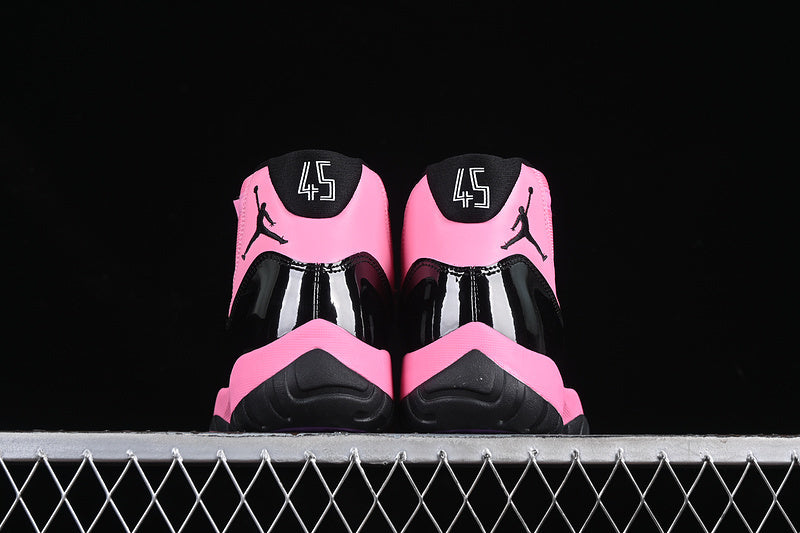Air Jordan 11 Retro "Pink/Black"
