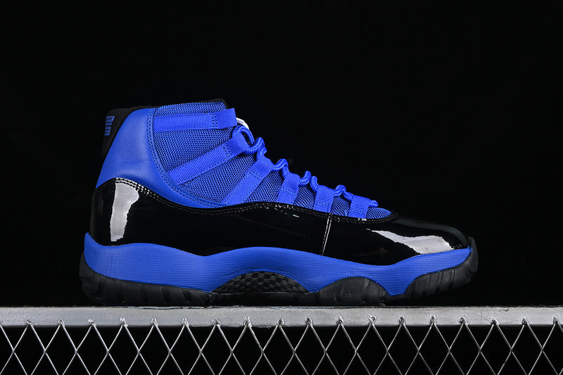Air Jordan 11 Retro "Royal Blue"