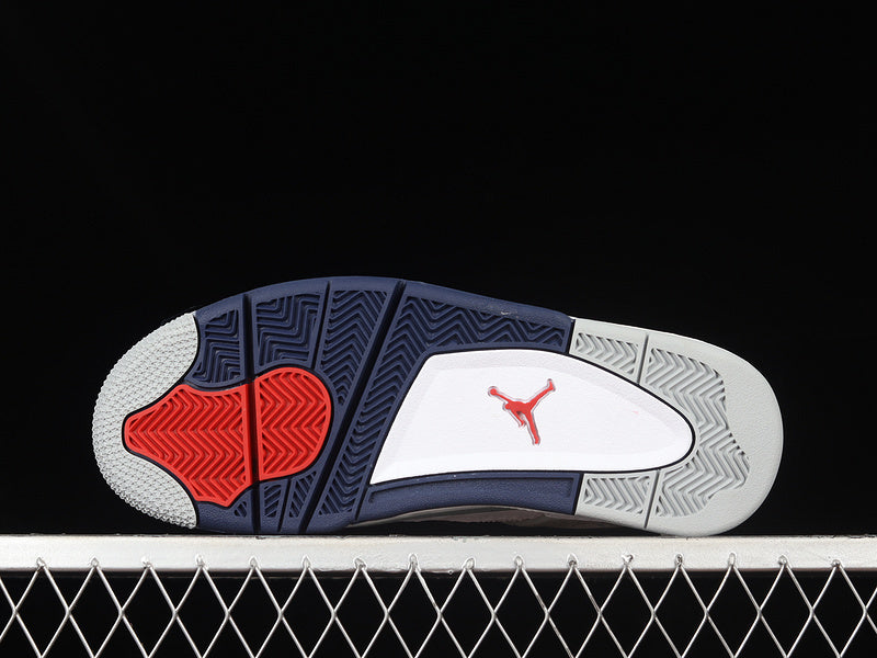 Air Jordan 4 Retro "Midnight Navy"