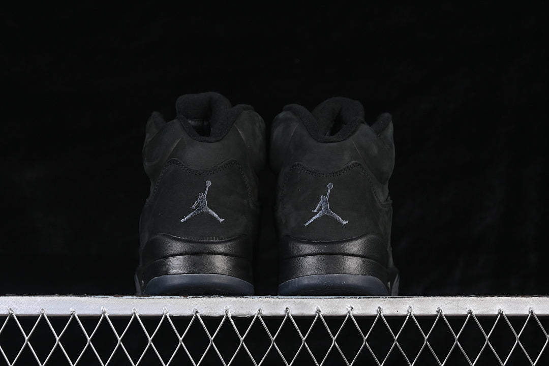 Air Jordan 5 Retro "Black Cat"