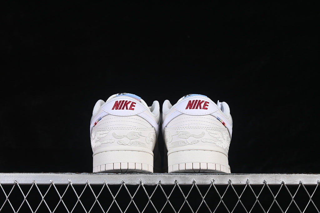 Nike SB Dunk Low "Give Her Flowersr"