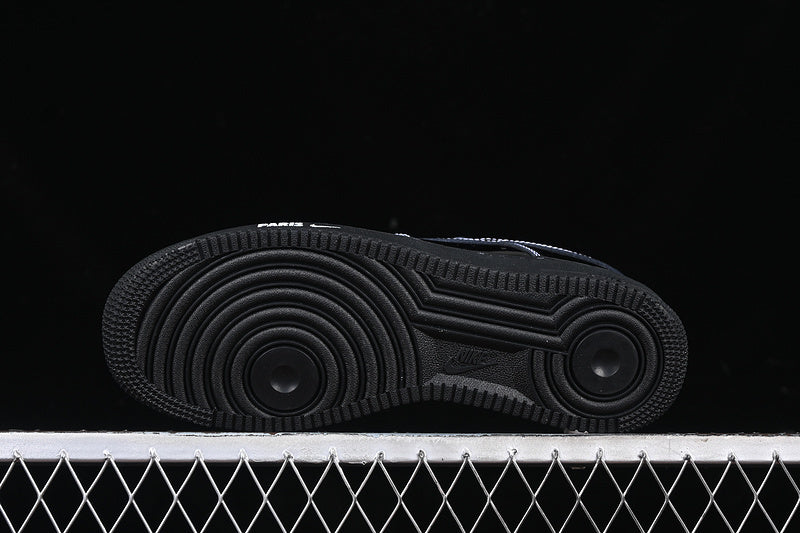 Nike Air Force 1  "Paris"