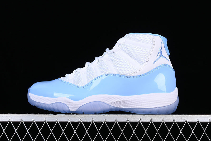 Air Jordan 11 Retro "UNC"