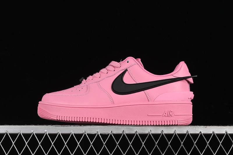 Air Force 1 Low SP AMBUSH "Hyper Pink/Black"