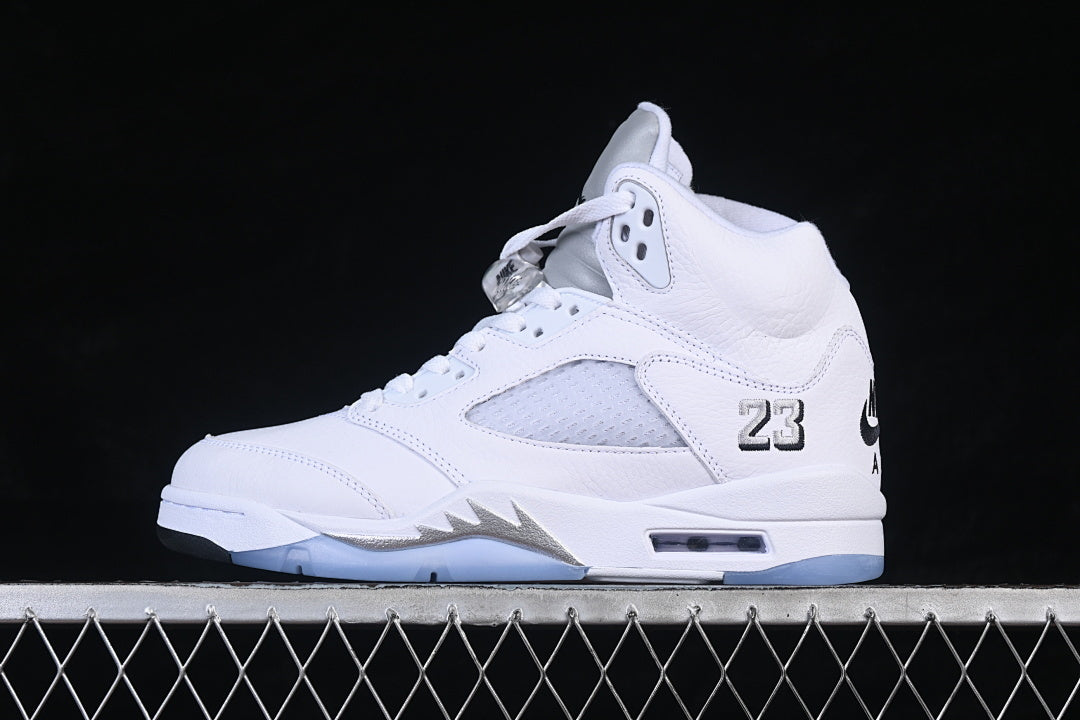 Air Jordan 5 Retro ''Metallic Silver''