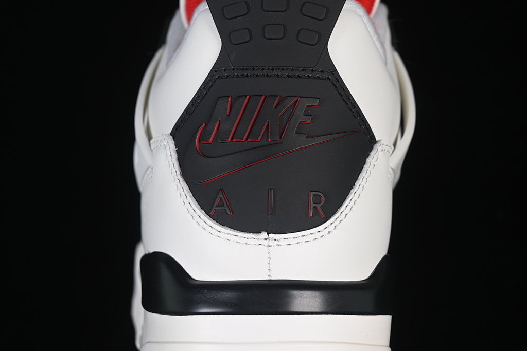 Air Jordan 4 Retro "Flight Club"