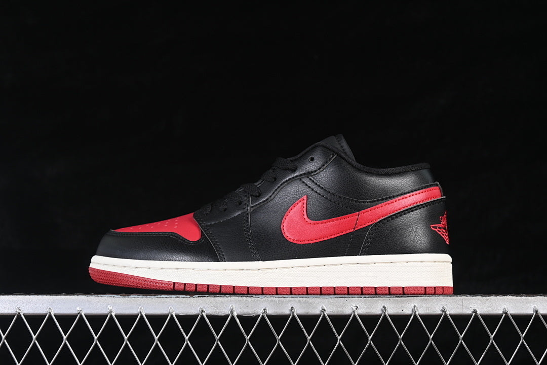Air Jordan 1 Retro Low "Bred"